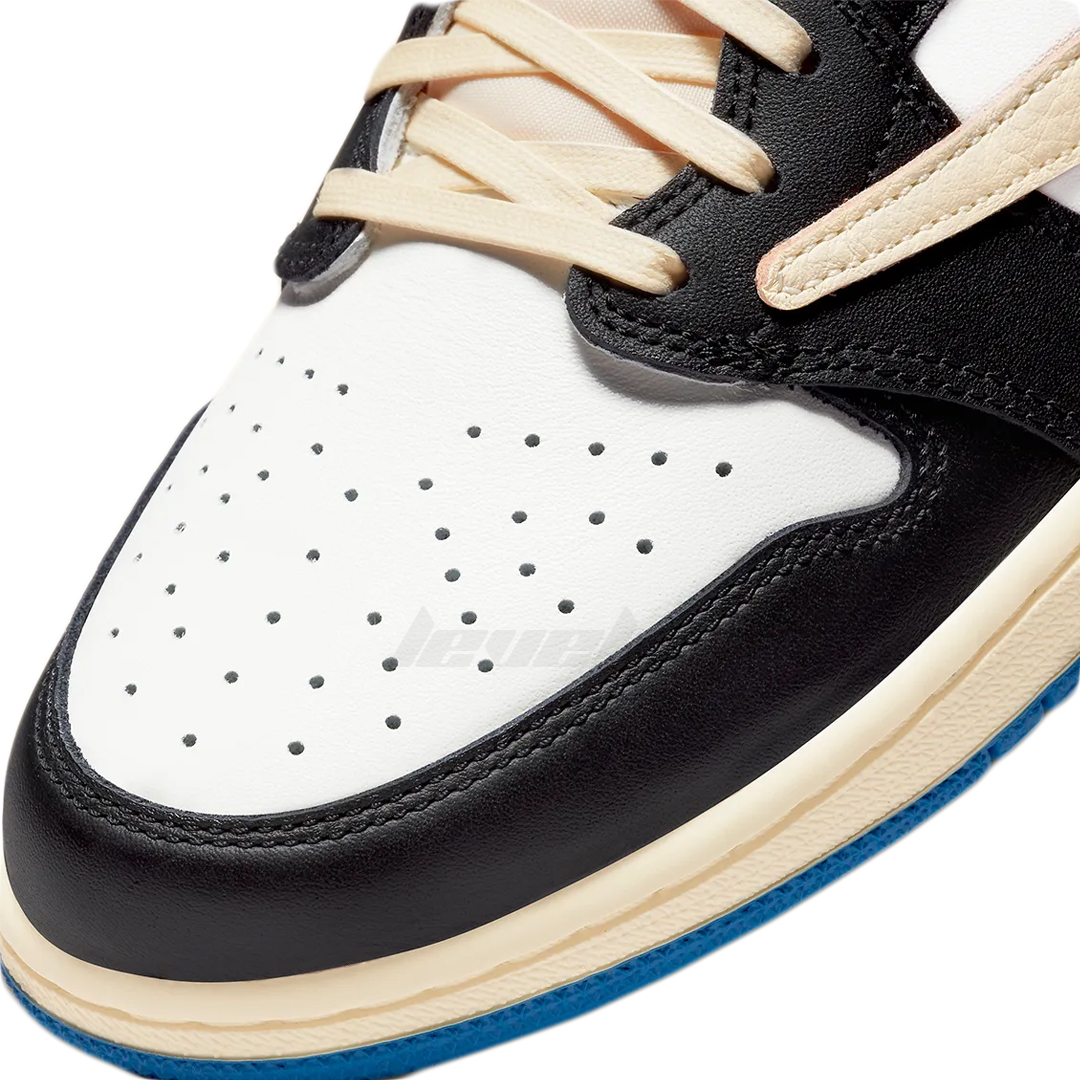 Air Jordan 1 Retro Low OG SP Fragment Design x Travis Scott