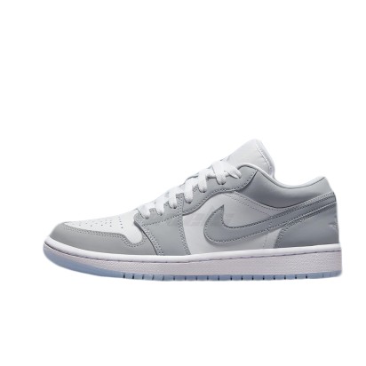 Air Jordan 1 Low Wolf Grey (W)